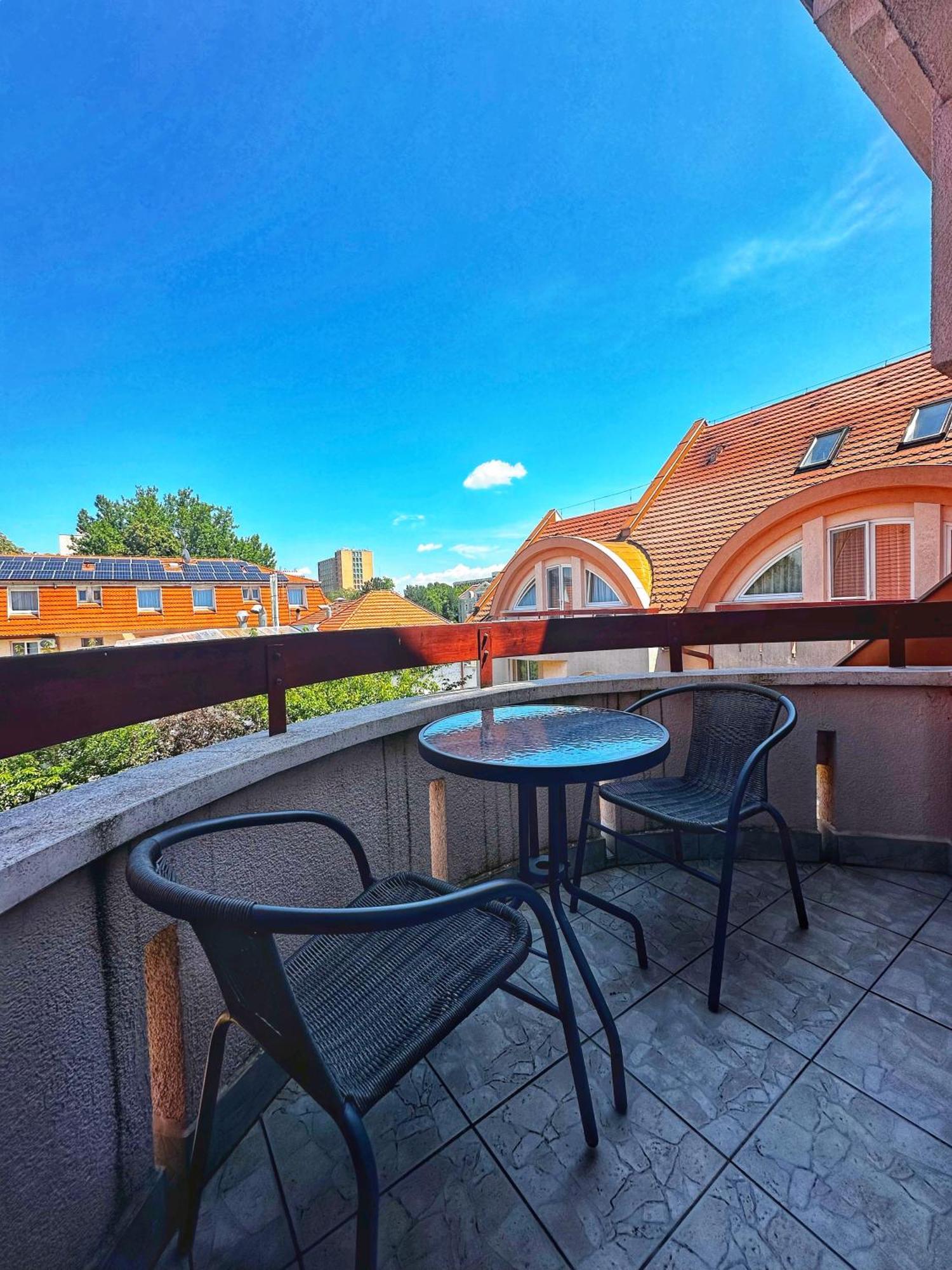 Corso Apartman Hajduszoboszlo Luaran gambar